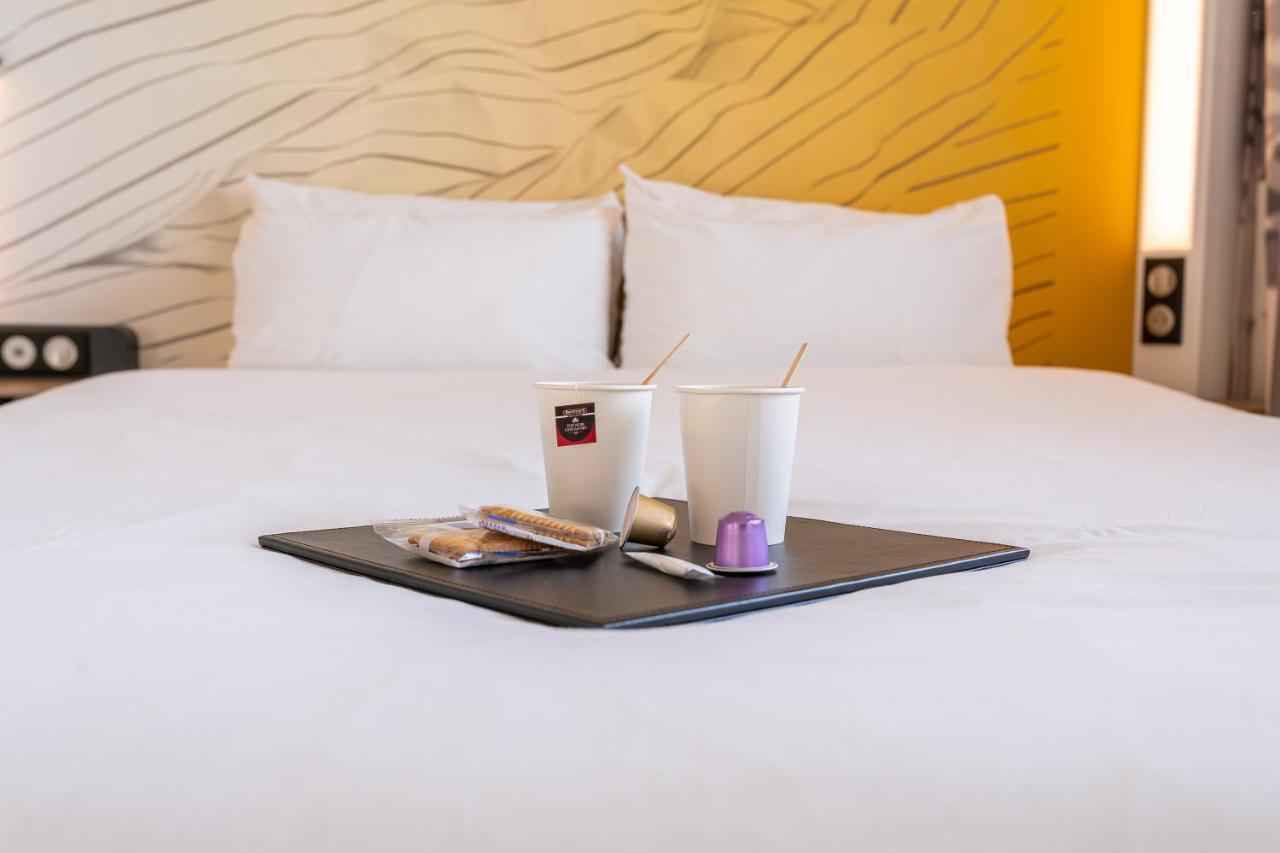 B&B Hotel Cannes La Bocca Plage Exteriör bild